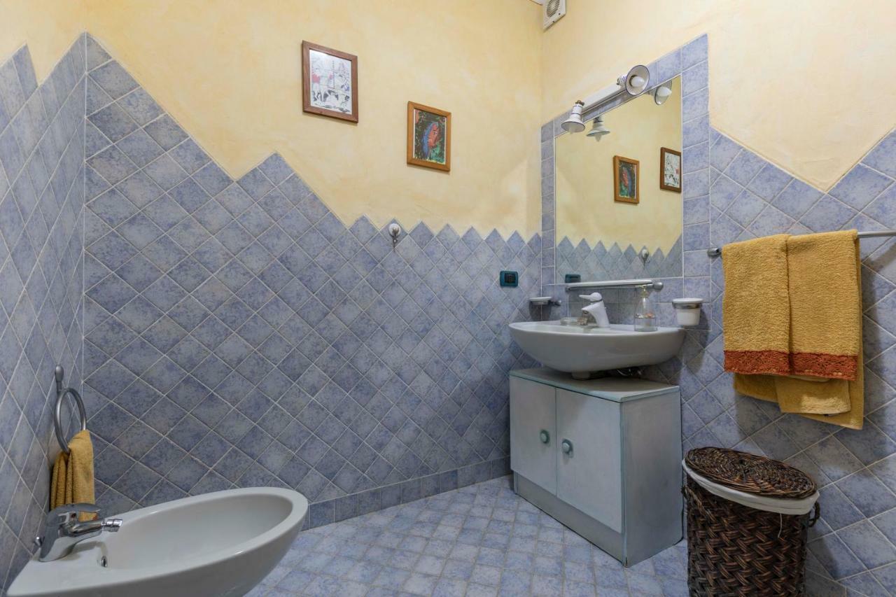 Villa Iris With Pool Baja Sardinia Ngoại thất bức ảnh